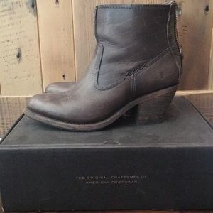 Gorgeous Smoke Grey Frye Leather Booties